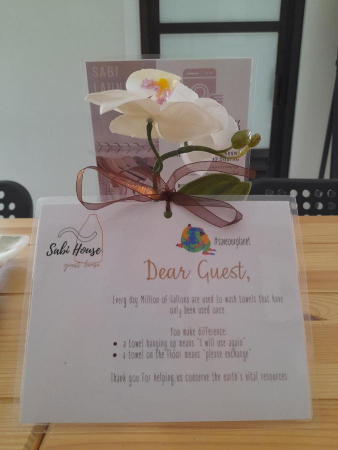 Sabi Guest House - Strategic Family -Married Couples Only- Hostel In Prawirotaman Jogyakarta Zewnętrze zdjęcie